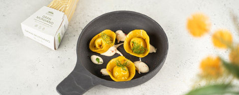 Tortelli allo zafferano con ‘v’onduta di Gran Murgiano