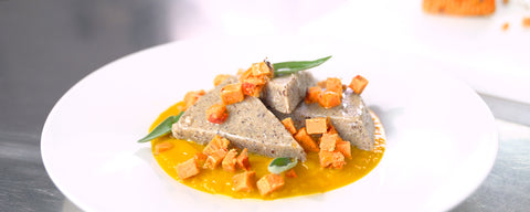 Polentina di grano saraceno con crema di zucca e Mandorino gourmet