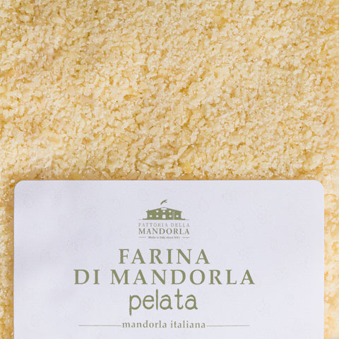 Farina di mandorla pelata